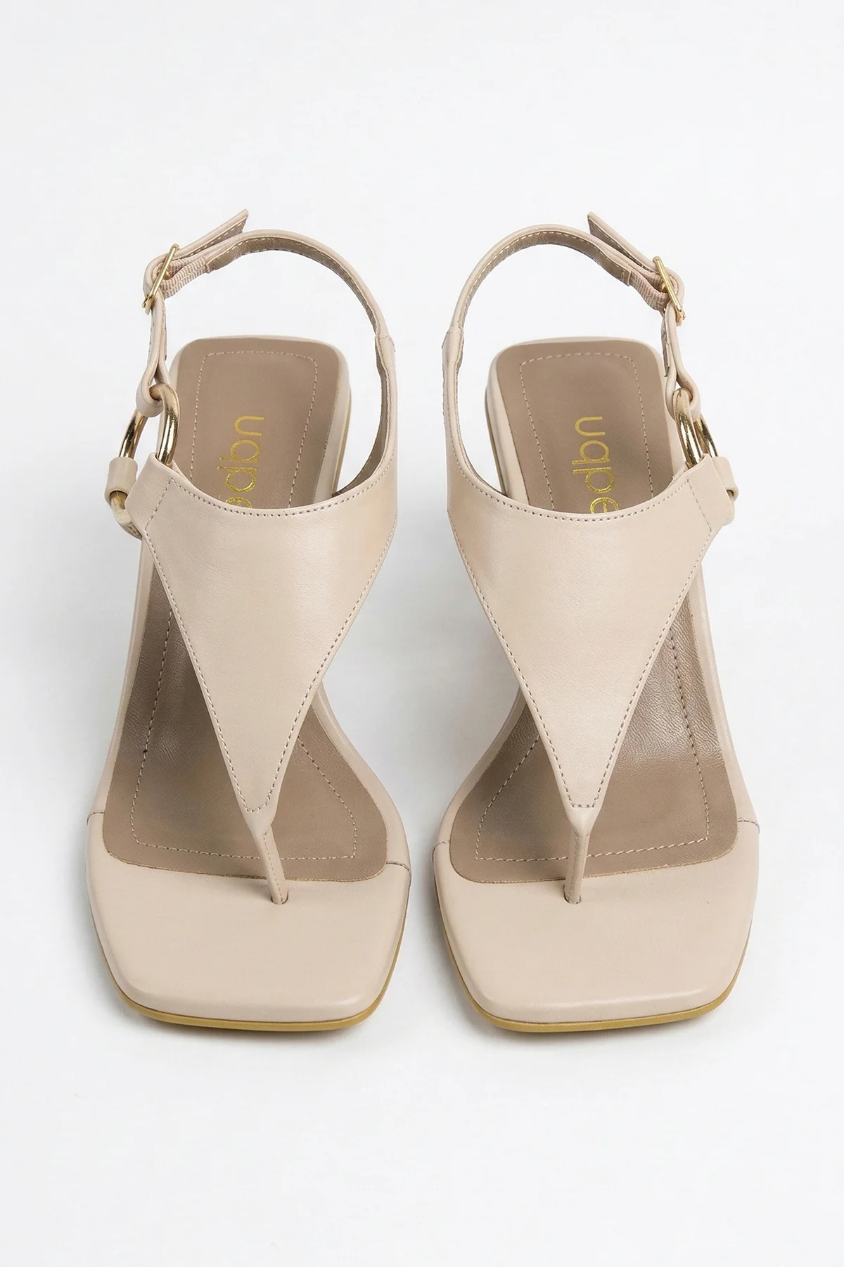 Sara Gold Halka Detaylı Parmak Arası Kadeh Topuklu Kadın Sandalet - EKRU