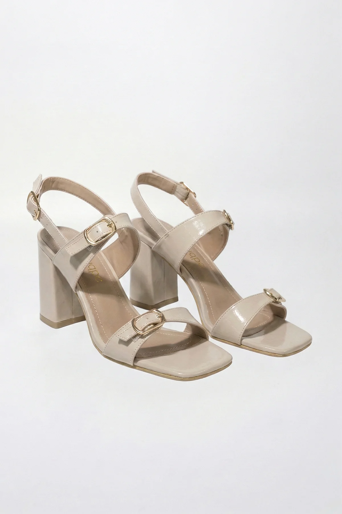 Laris Çift Tokalı Küt Burun Topuklu Sandalet Serisi